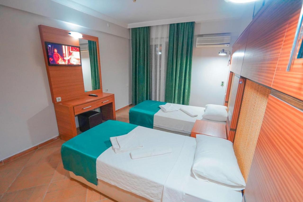 מרמריס Hotel Amore מראה חיצוני תמונה