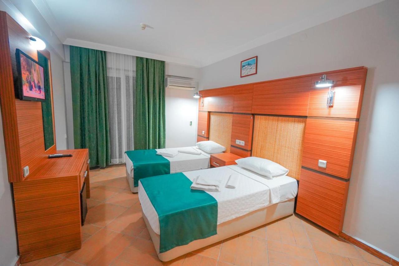 מרמריס Hotel Amore מראה חיצוני תמונה